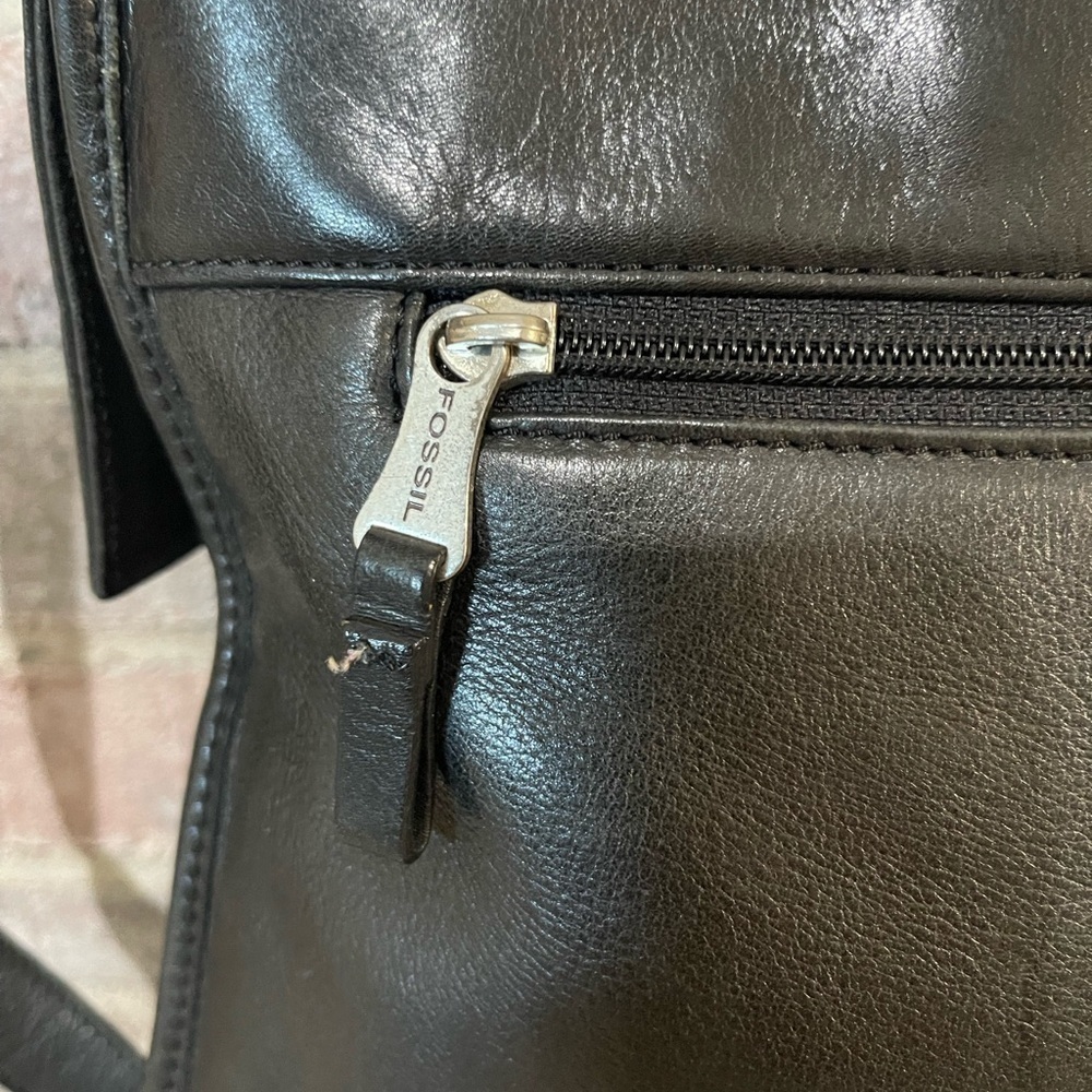 Fossil purse - Picture 4 of 10